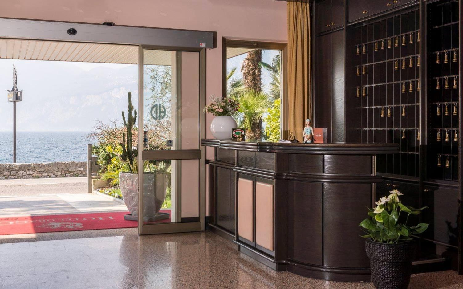 Hotel Drago - Garda Lake Collection Brenzone sul Garda Exterior foto